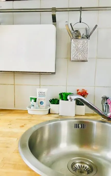 Cosy A Montmartre, A 15 Min Du Sacre-Coeur Apartment Paris