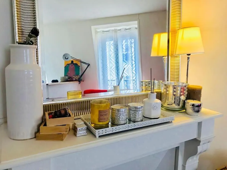 Cosy A Montmartre, A 15 Min Du Sacre-Coeur Apartment Paris France